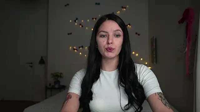 EwelynScott online show from January 9, 2026, 4:14 pm