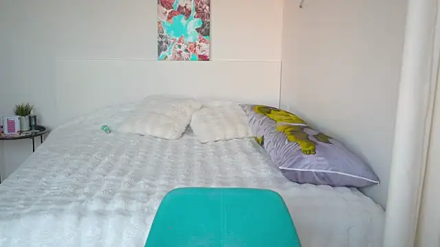 Snapshot of EwelynScott chatting on September 20, 2025, 4:06 am EwelynScott online show from September 20, 2025, 4:06 am