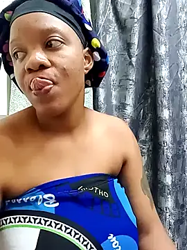 SexyMellon online show from October 18, 2025, 7:05 pm