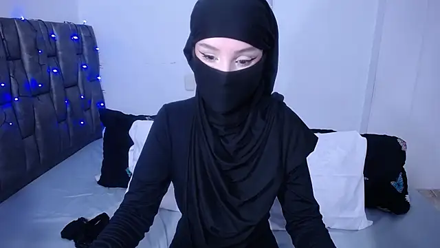 Snapshot of __Nahia chatting on October 22, 2025, 1:54 pm Nahia online show from October 22, 2025, 1:54 pm