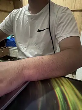 Brinquedo-da-zoe online show from February 25, 2026, 3:29 am