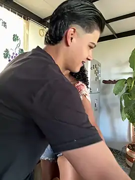 Rose-andres online show from November 1, 2025, 8:14 pm