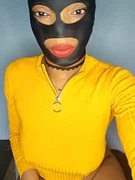 sweetybae75 online show from February 12, 2026, 10:53 pm