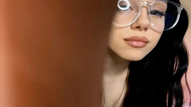 Snapshot of KateHardcastle chatting on October 22, 2025, 3:00 pm KateHardcastle online show from October 22, 2025, 3:00 pm