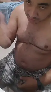 Snapshot of Urso_Nerd chatting on November 26, 2025, 4:07 pm Urso Nerd online show from November 26, 2025, 4:07 pm