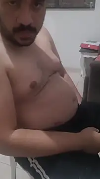 Snapshot of Urso_Nerd chatting on October 31, 2025, 4:14 pm Urso Nerd online show from October 31, 2025, 4:14 pm