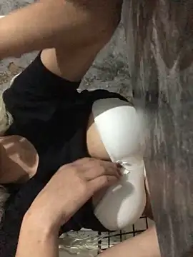 AlevNaz online show from October 22, 2025, 2:55 am