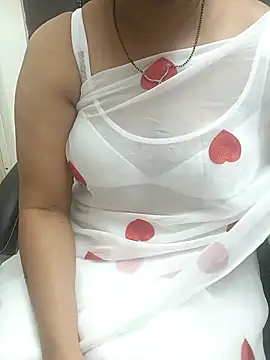 Snapshot of Anushka134 chatting on October 6, 2025, 10:27 am Anushka134 online show from October 6, 2025, 10:27 am