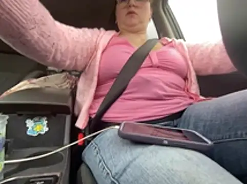 GirlSquirt online show from March 15, 2026, 8:05 pm