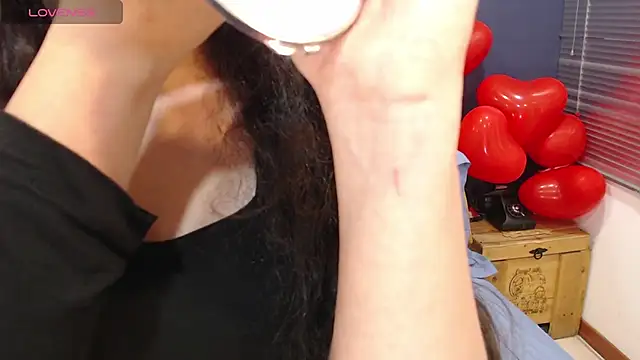 KendraaSimons online show from March 3, 2026, 7:54 pm