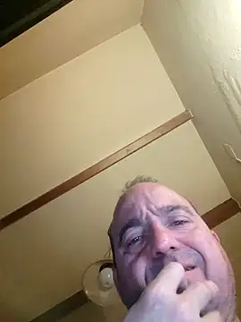 Snapshot of Pollagorda_34877 chatting on May 4, 2026, 1:42 am Pollagorda 34877 online show from May 4, 2026, 1:42 am