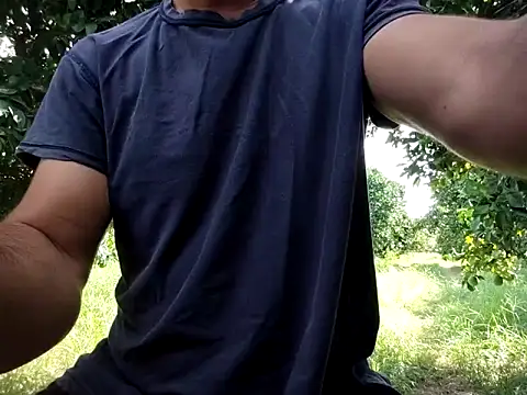 stefanoss321 online show from September 17, 2025, 8:05 am