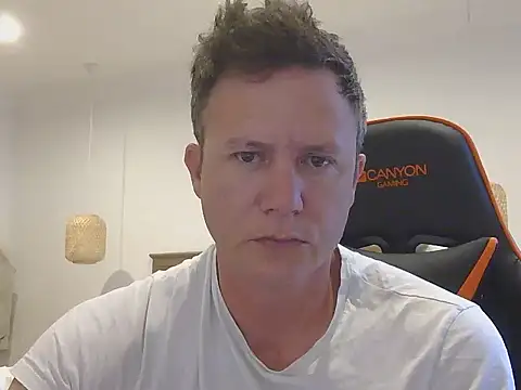 TroyDieselXXX online show from November 10, 2025, 4:06 am