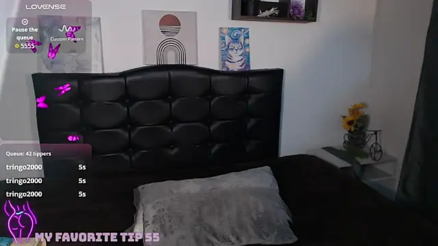 camigp online show from November 12, 2025, 3:43 am