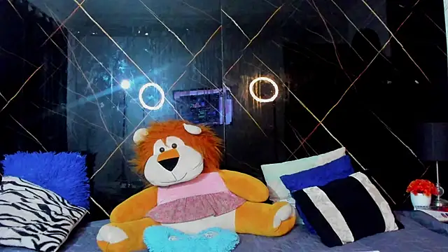 Snapshot of Alaia_Gutierrez chatting on November 26, 2025, 9:26 pm Alaia Gutierrez online show from November 26, 2025, 9:26 pm