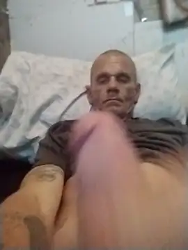 helldonk online show from April 19, 2026, 7:16 pm