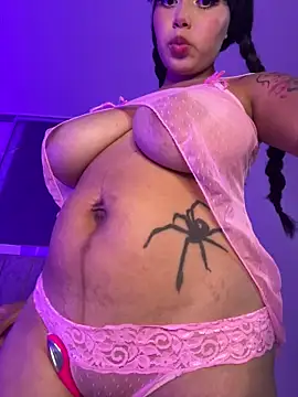 lucialauper  online show from March 24, 2026, 12:21 am