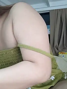 Snapshot of Sweetheart_Claire chatting on November 28, 2025, 10:48 am Sweetheart Claire online show from November 28, 2025, 10:48 am