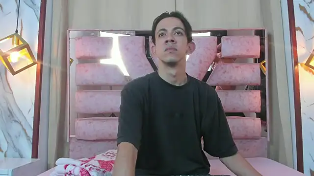 Snapshot of kameron_and_Nick chatting on November 29, 2025, 8:31 pm kameron and Nick online show from November 29, 2025, 8:31 pm