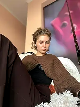 KellyKeler online show from October 27, 2025, 10:49 am