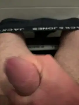 hugehairycock 98 online show from April 9, 2026, 5:53 am