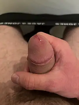 hugehairycock 98 online show from April 27, 2026, 1:53 pm