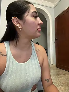 Snapshot of JasmineRhodes chatting on July 17, 2026, 12:35 pm JasmineRhodes online show from July 17, 2026, 12:35 pm
