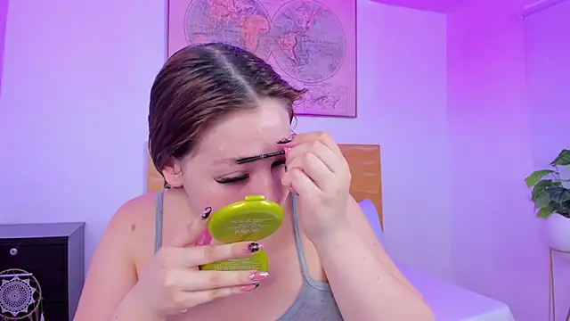 kitty sweeety  online show from February 21, 2026, 12:40 pm