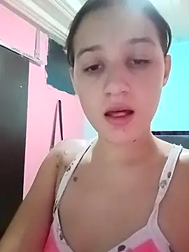 Snapshot of Arii_collins1 chatting on November 1, 2025, 5:18 pm Arii collins1 online show from November 1, 2025, 5:18 pm