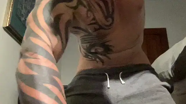 Snapshot of AWOL101 chatting on February 13, 2026, 2:33 am AWOL101 online show from February 13, 2026, 2:33 am