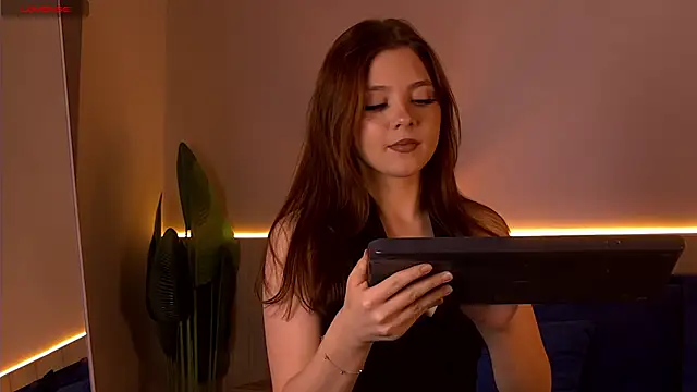 Snapshot of Nora__Ray chatting on October 2, 2025, 3:37 pm Nora Ray online show from October 2, 2025, 3:37 pm