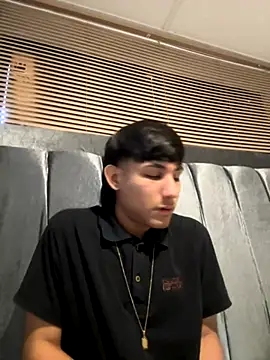 Snapshot of cody_fox10 chatting on September 30, 2025, 3:40 pm cody fox10 online show from September 30, 2025, 3:40 pm