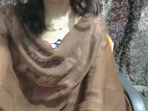 Snapshot of lovely_soniya chatting on April 15, 2026, 6:08 am lovely soniya online show from April 15, 2026, 6:08 am