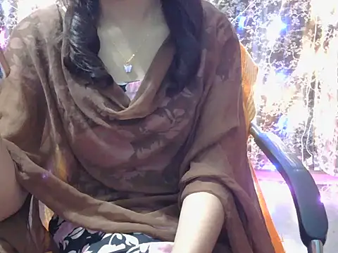 lovely soniya online show from November 30, 2025, 6:03 am