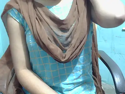 lovely soniya online show from November 20, 2025, 6:58 am