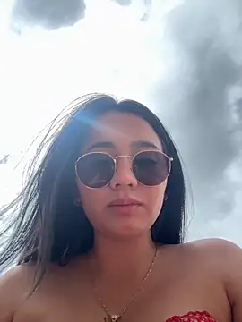 Snapshot of Michelle_Zoe chatting on October 30, 2025, 6:05 pm Michelle Zoe online show from October 30, 2025, 6:05 pm