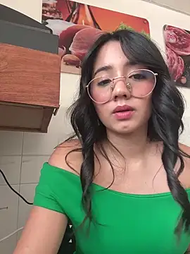 Snapshot of Michelle_Zoe chatting on October 26, 2025, 3:56 pm Michelle Zoe online show from October 26, 2025, 3:56 pm