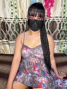 Ariana  Marie online show from November 12, 2025, 9:35 am