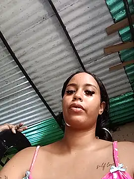 Fernanda30 online show from April 20, 2026, 3:24 pm