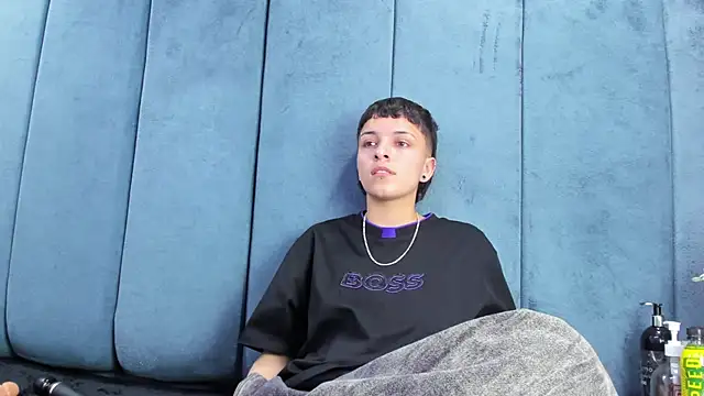 Snapshot of Megan_Thompson_ chatting on February 19, 2026, 2:19 am Megan Thompson online show from February 19, 2026, 2:19 am