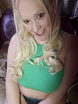 Bouncy-Bella28X online show from April 13, 2026, 8:07 am