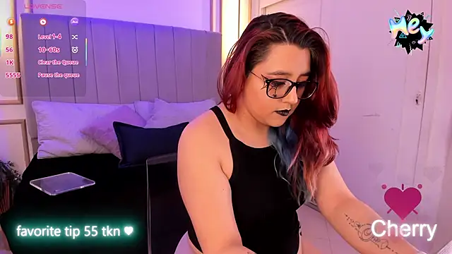 Snapshot of Cherry_blush_ chatting on October 2, 2025, 8:01 pm Cherry blush online show from October 2, 2025, 8:01 pm