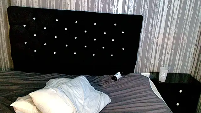 Alicee Moonn online show from February 25, 2026, 9:09 am