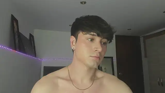 Snapshot of stevve_14 chatting on November 6, 2025, 3:21 am stevve 14 online show from November 6, 2025, 3:21 am