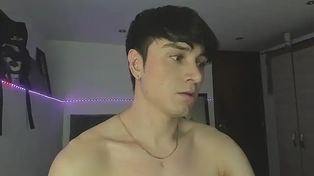 Snapshot of stevve_14 chatting on November 16, 2025, 4:06 am stevve 14 online show from November 16, 2025, 4:06 am