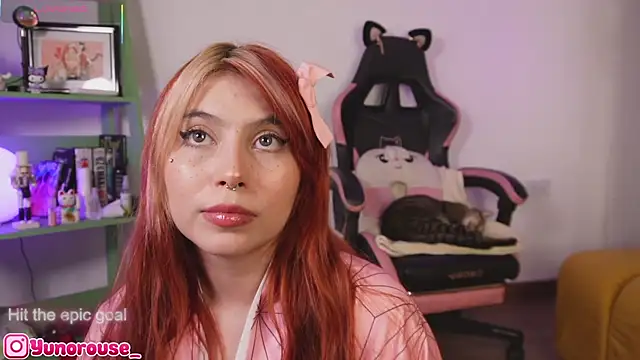 YunoRose  online show from December 18, 2025, 4:06 am