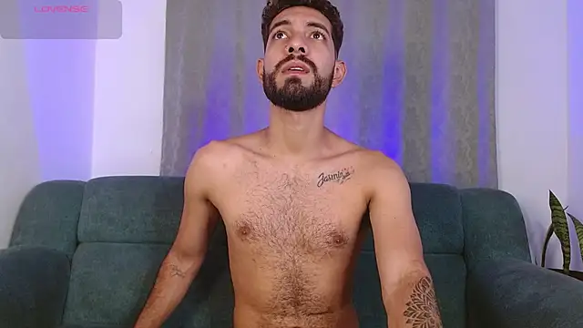 Snapshot of ReyPablo1 chatting on October 1, 2025, 3:00 am ReyPablo1 online show from October 1, 2025, 3:00 am