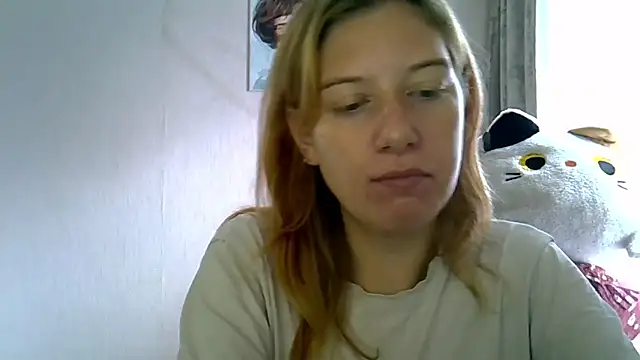 Snapshot of Lily_Ember chatting on September 27, 2025, 10:10 am Lily Ember online show from September 27, 2025, 10:10 am