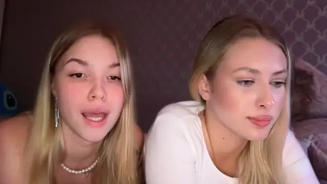 Snapshot of ChristyMarshall chatting on November 13, 2025, 8:57 pm ChristyMarshall online show from November 13, 2025, 8:57 pm