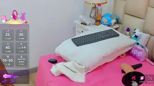 Snapshot of dakhota___ chatting on November 15, 2025, 11:25 am dakhota online show from November 15, 2025, 11:25 am